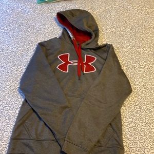Small under Armour hoodie